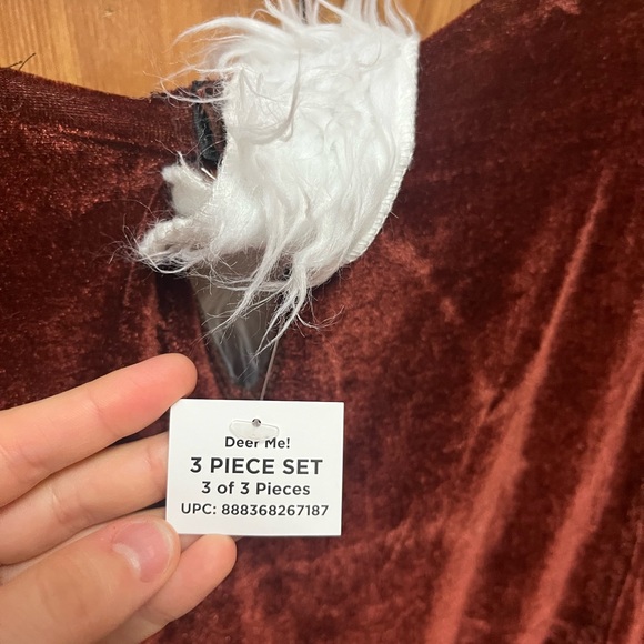 Women’s Deer Costume - Picture 4 of 4